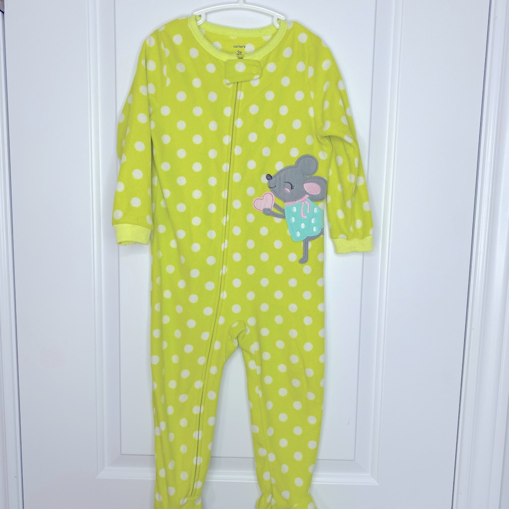 Green Mouse Sleeper